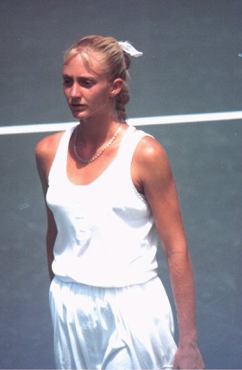 Mary Pierce