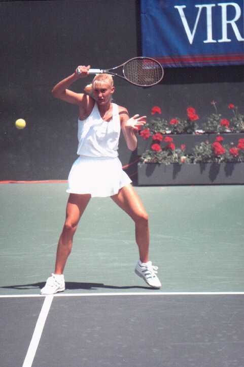 Mary Pierce